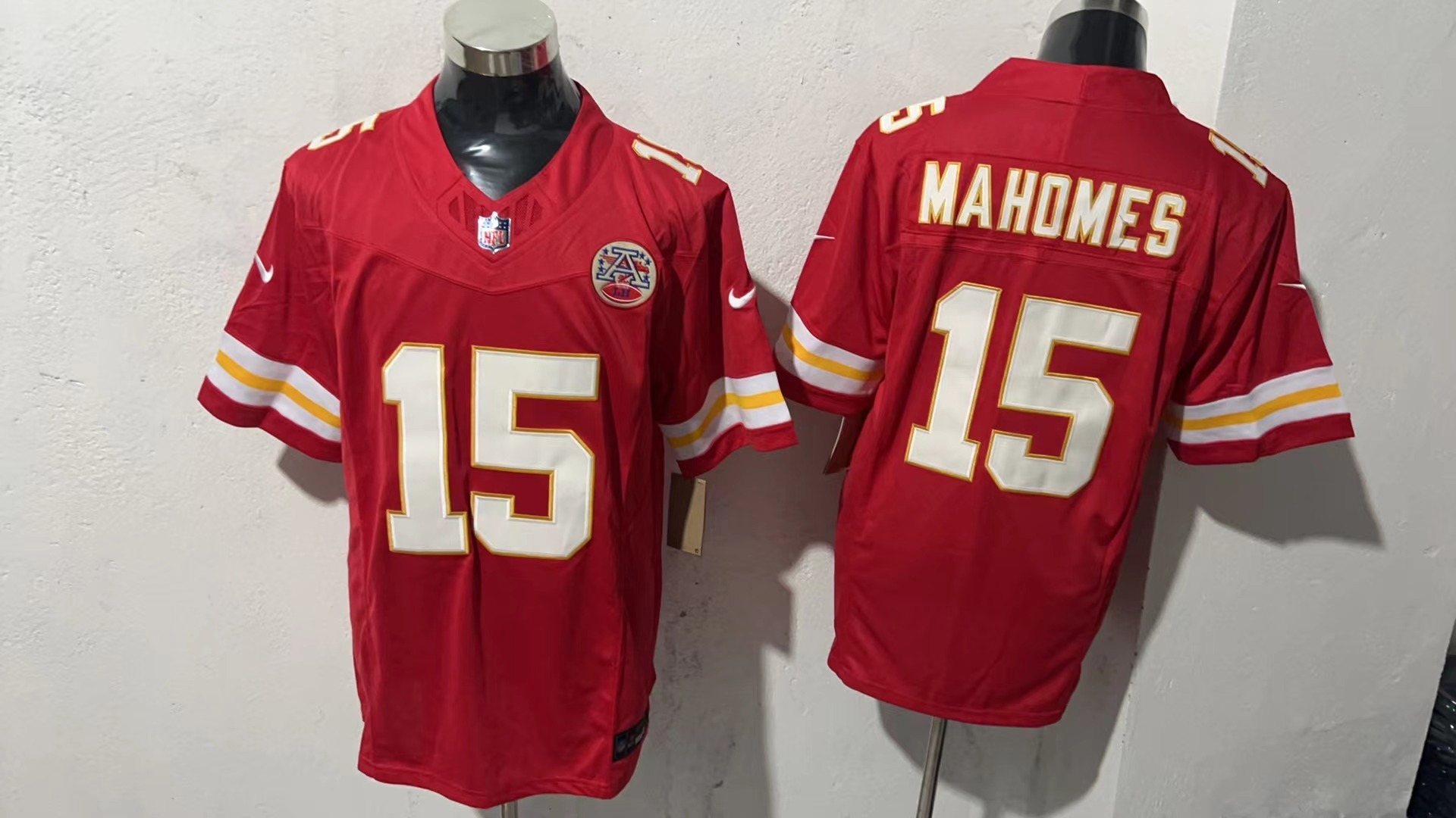 Patrick Mahomes #15 Chiefs Red supplier front and back