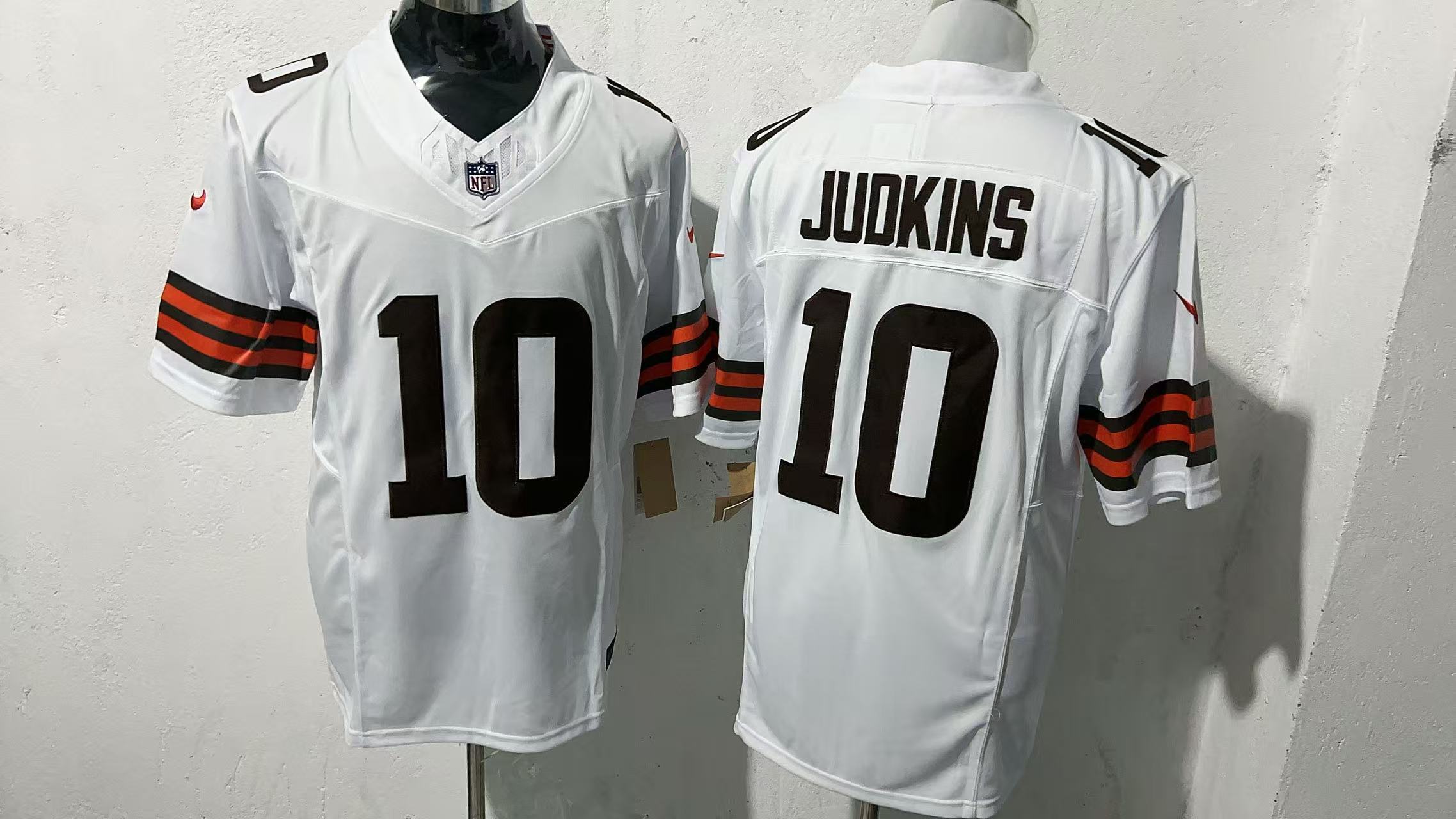 Quinshon Judkins #10 Cleveland Browns White Away Jersey — supplier front and back