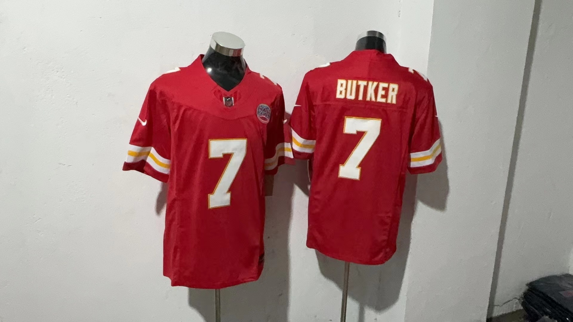 Harrison Butker #7 Kansas City Chiefs Red Home Jersey — supplier front and back