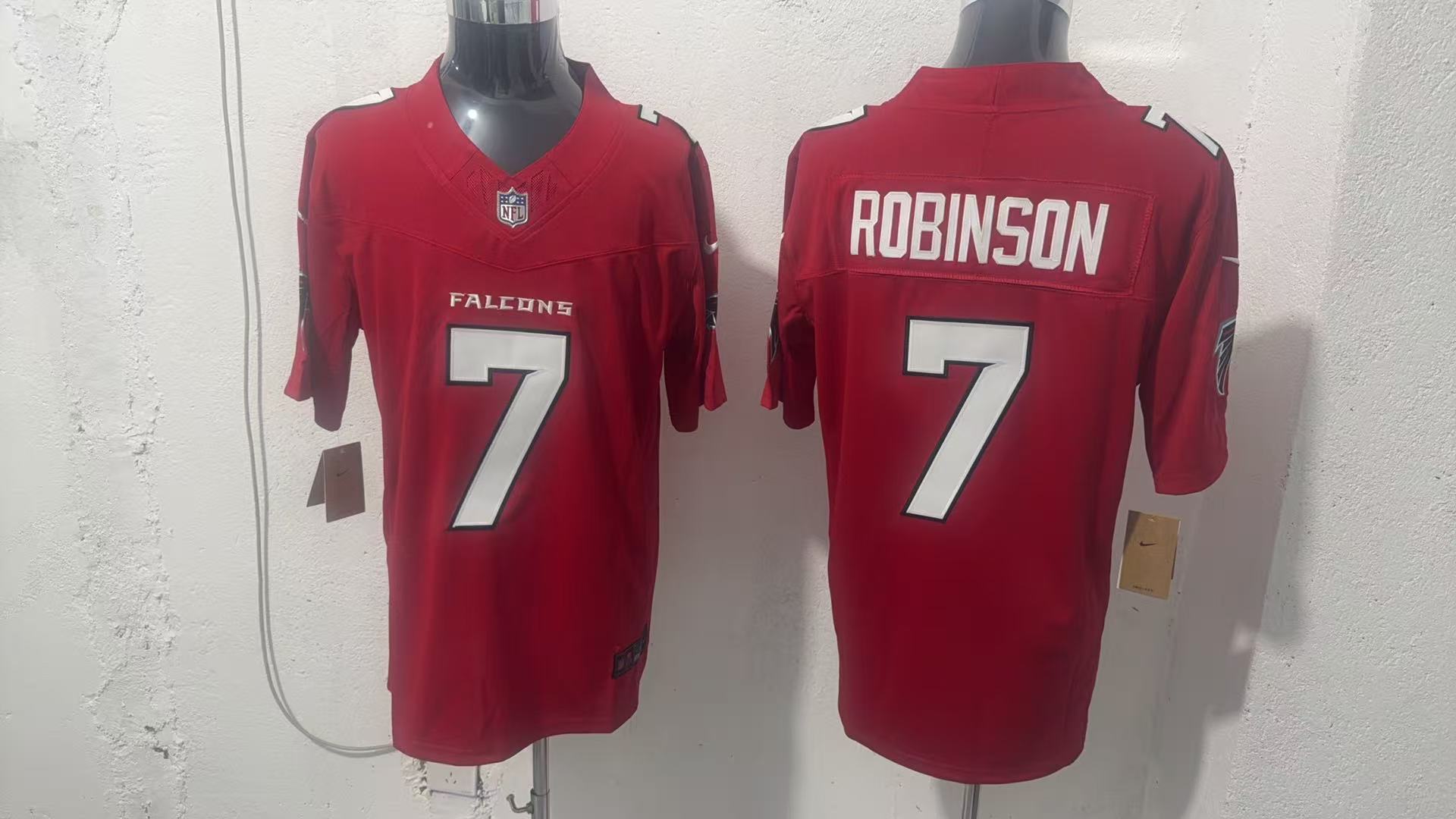 Bijan Robinson #7 Atlanta Falcons Red Home Jersey — supplier front and back