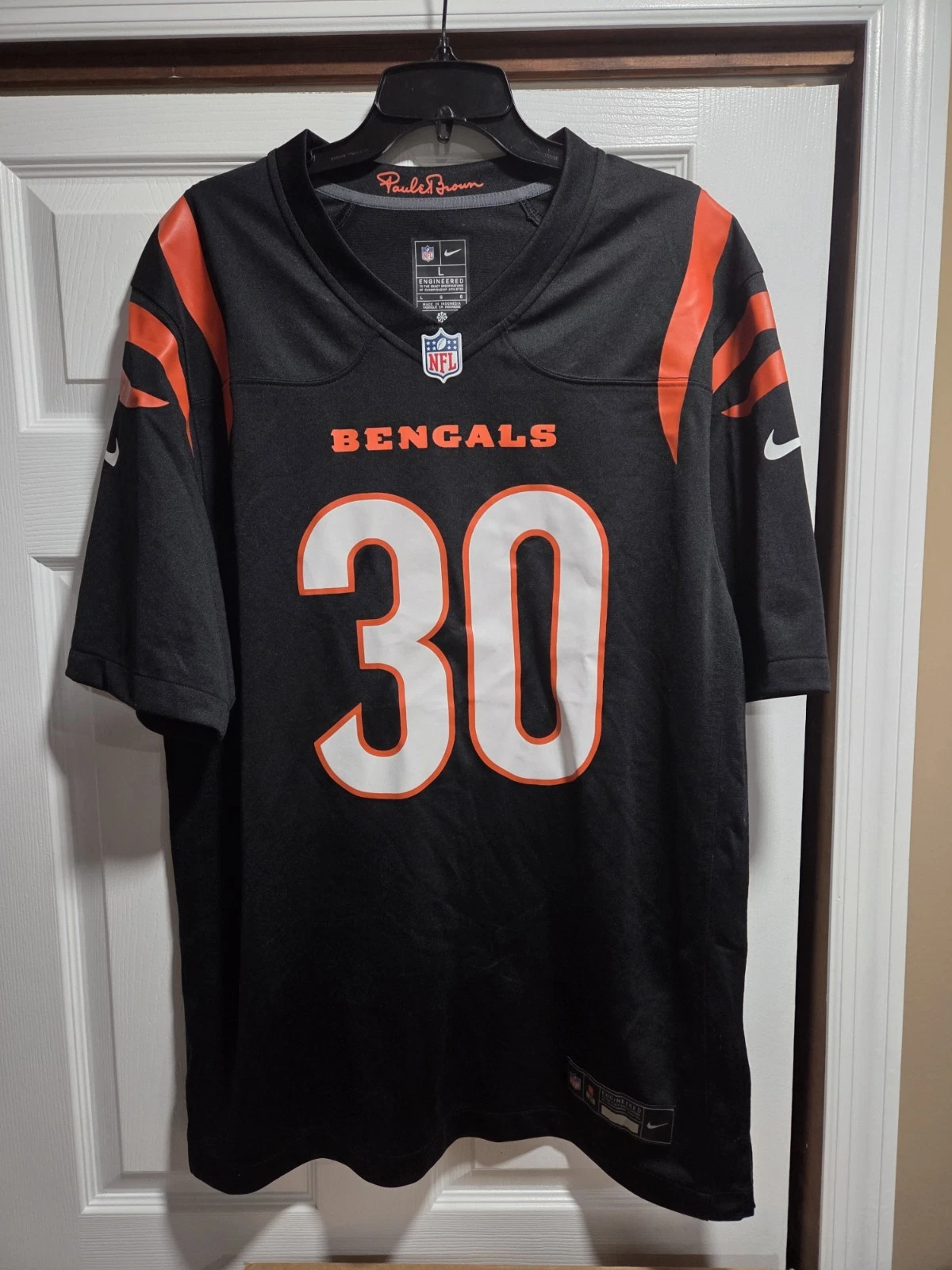 Chase Brown #30 Cincinnati Bengals Black Home Jersey - actual product photo 1