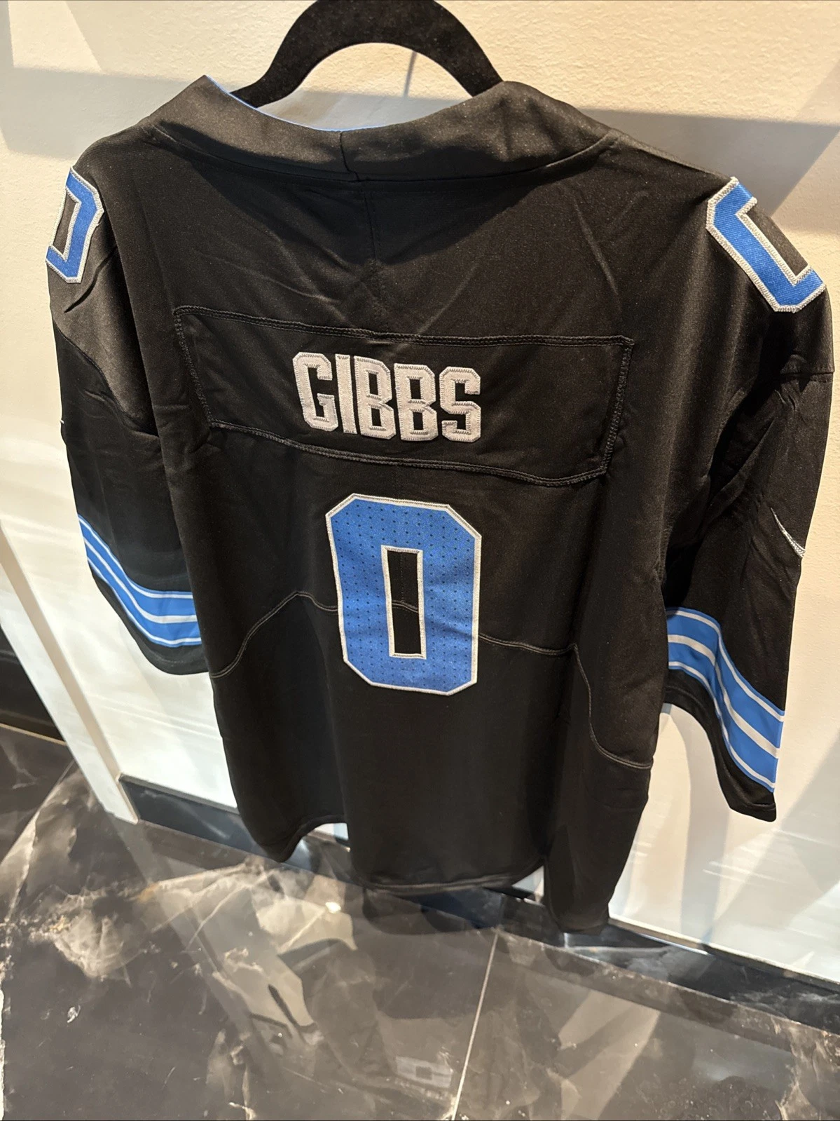 Jahmyr Gibbs #0 Detroit Lions Black Alternate Jersey - actual product photo 2